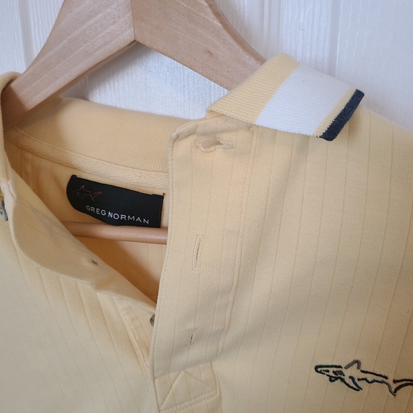 (725) Greg Norman Men's Three Button Golf Polo Shirt, Size: Small Color: Yellow - Picture 2 of 3